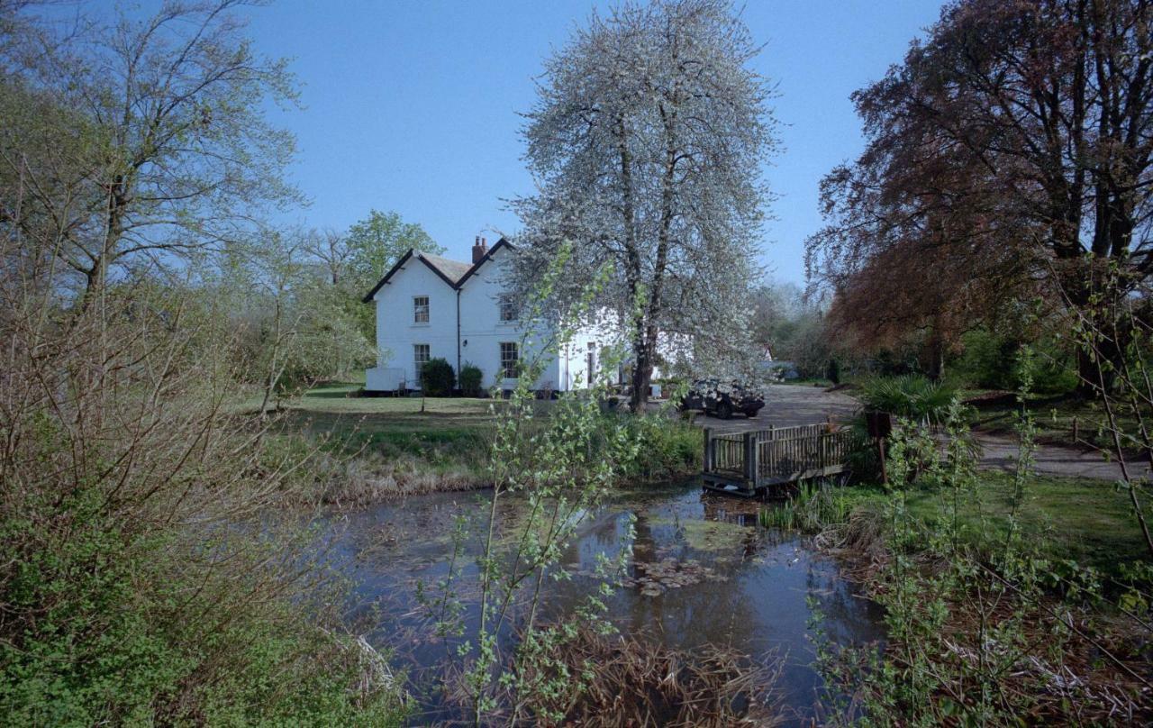Old Rectory - Scoulton Apartment Great Ellingham Exterior photo
